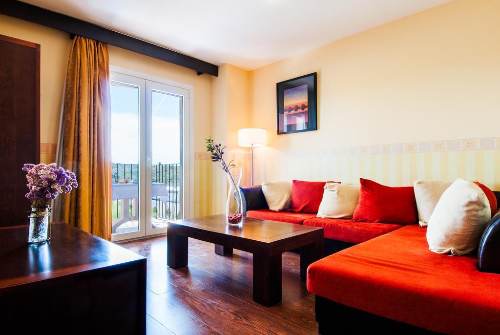 La Cava Hotell Cabanes  Exteriör bild